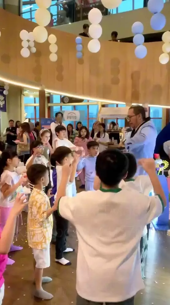 Ruben Onsu Sarwendah rayakan ultah kedua putrinya © Instagram Ruben Onsu Sarwendah rayakan ultah kedua putrinya © Instagram