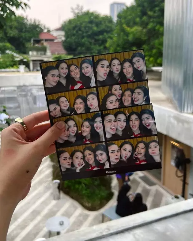 Ada yang sudah menikah, 11 potret lawas girlband Blind ini bikin nostalgia usai 8 tahun bubar berbagai sumber