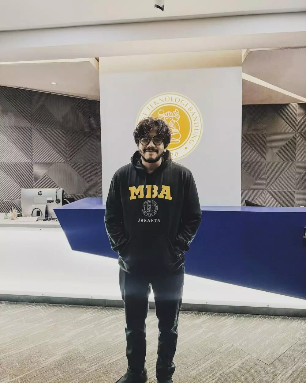 Deretan seleb yang memilih hapus akun medsos X © 2025 brilio.net Deretan seleb yang memilih hapus akun medsos X © 2025 brilio.net