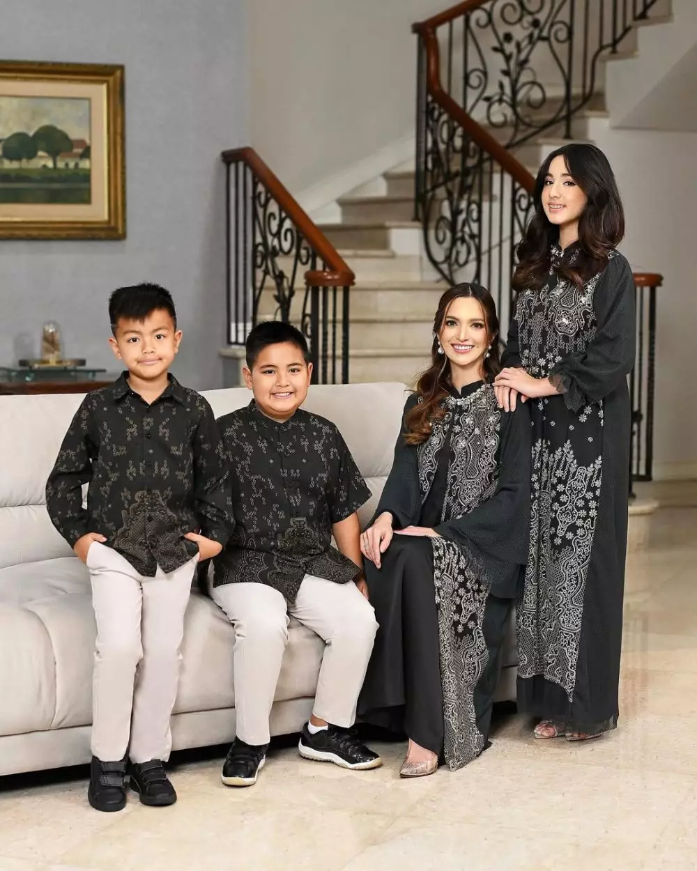 Gaya parenting Nia Ramadhani ajarkan anak tak manja © 2025 Instagram Gaya parenting Nia Ramadhani ajarkan anak tak manja © 2025 Instagram