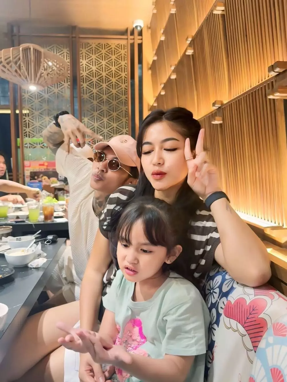 Young Lex dan Eriska Nakesya bertemu setelah cerai  © 2025 Instagram Young Lex dan Eriska Nakesya bertemu setelah cerai  © 2025 Instagram