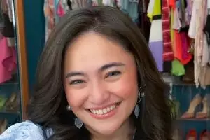 Marshanda klarifikasi isu pindah keyakinan, singgung soal spiritualitas