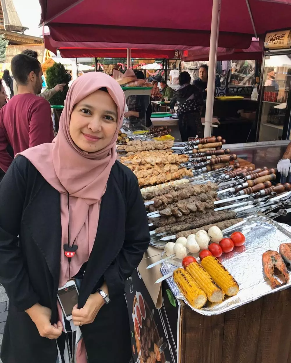 Model video klip Perhatikan Rani SO7 © berbagai sumber