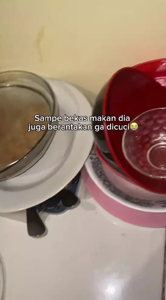 keluh kesah wanita ngekost bareng sahabat © TikTok keluh kesah wanita ngekost bareng sahabat © TikTok