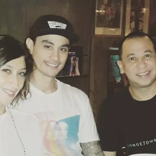 Bintang iklan nyaris jadi mertua Jefri Nichol © berbagai sumber