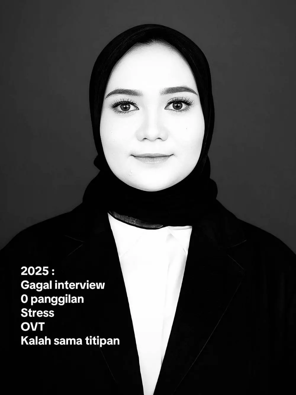 Wanita sarjana pendidikan ngeluh susah cari kerja © TikTok