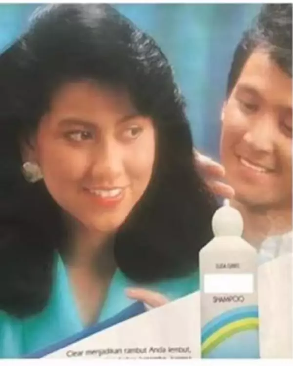 Potret lawas seleb jadi bintang iklan produk kecantikan © berbagai sumber Potret lawas seleb jadi bintang iklan produk kecantikan © berbagai sumber