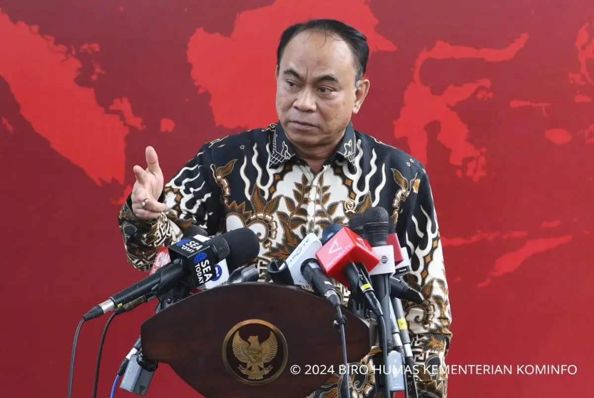 Cuek namanya disebut dalam sidang judi online, Budi Arie: Biar saja