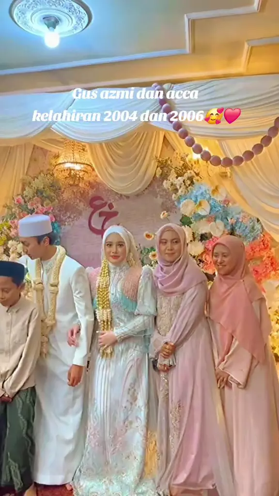 Gus Azmi menikahi Khansa Mariska © 2025 TikTok