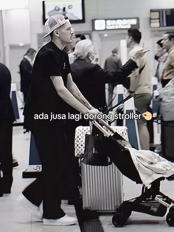 Justin Hubner dekat dengan Kamari seperti anak sendiri © 2025 brilio.net Justin Hubner dekat dengan Kamari seperti anak sendiri © 2025 brilio.net