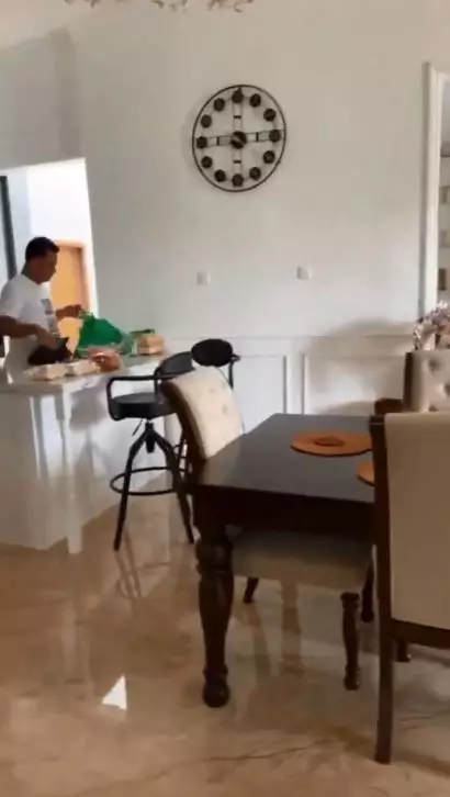 dapur rumah rey bong © 2024 YouTube dapur rumah rey bong © 2024 YouTube