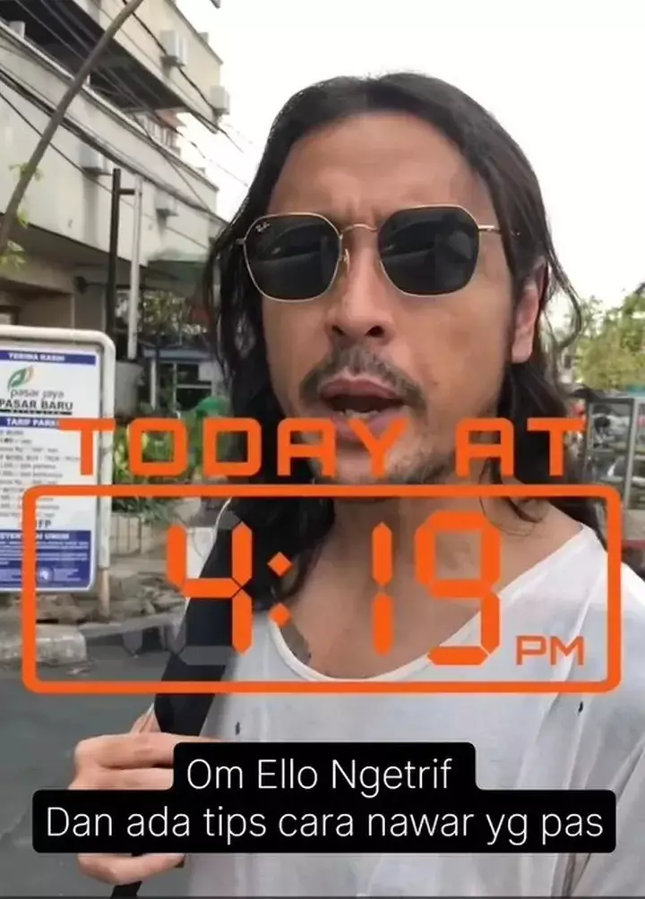 ello thrifting untuk dipakai manggung © 2025 brilio.net