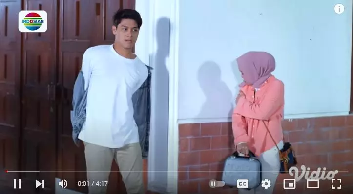 potret lawas Rizky Billar main sinetron © 2022 berbagai sumber potret lawas Rizky Billar main sinetron © 2022 berbagai sumber