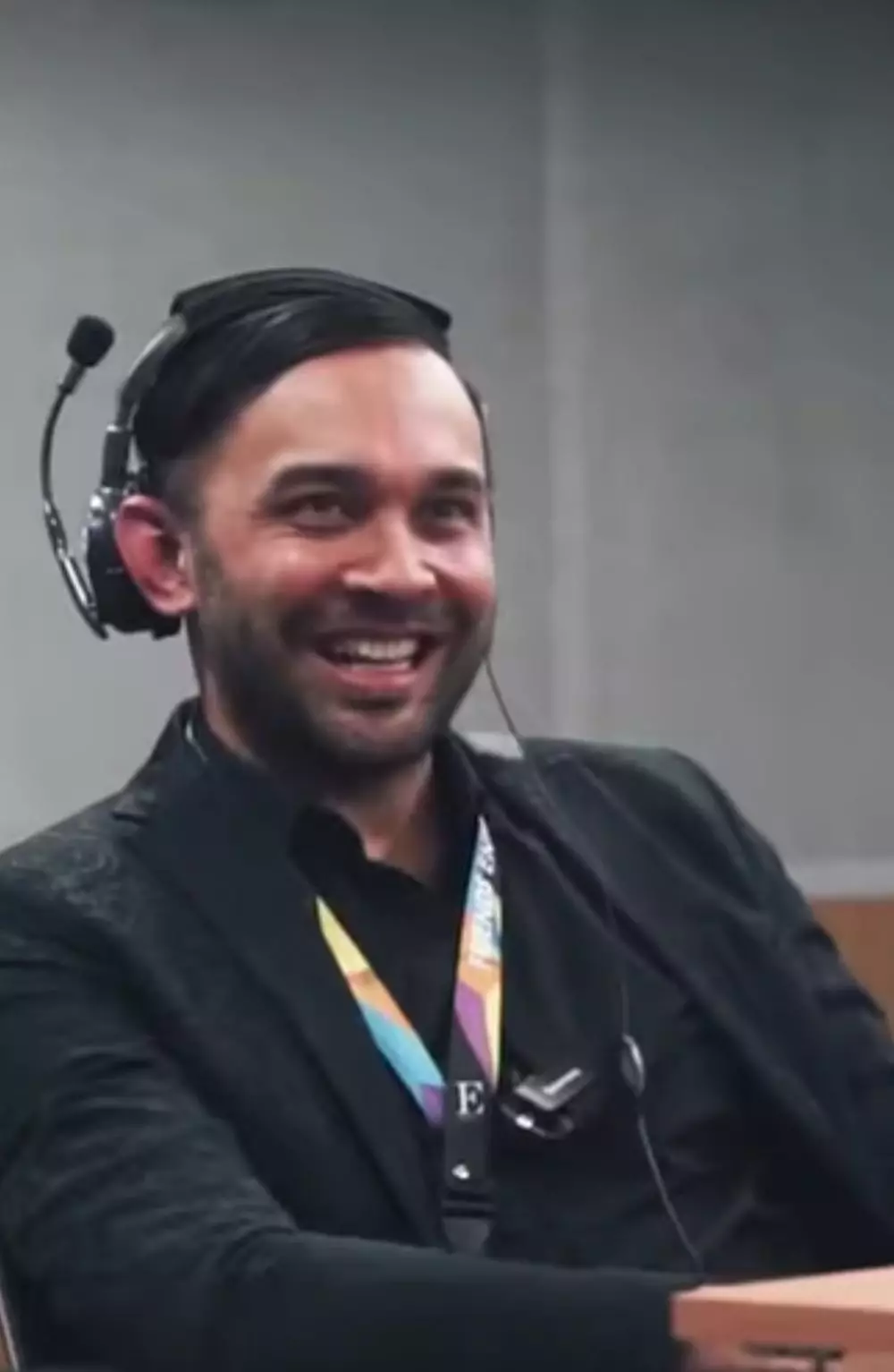 Potret terbaru Teuku Zacky © 2023 brilio.net Potret terbaru Teuku Zacky © 2023 brilio.net