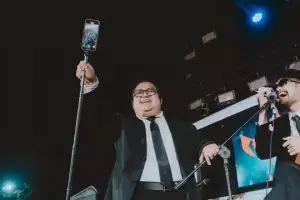 Gustiwiw meninggal mendadak di usia 25 tahun, ibunda ungkap riwayat penyakit sang musisi