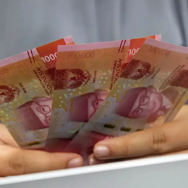 Jadwal pencairan BSU Rp600 ribu, cara cek status penerima