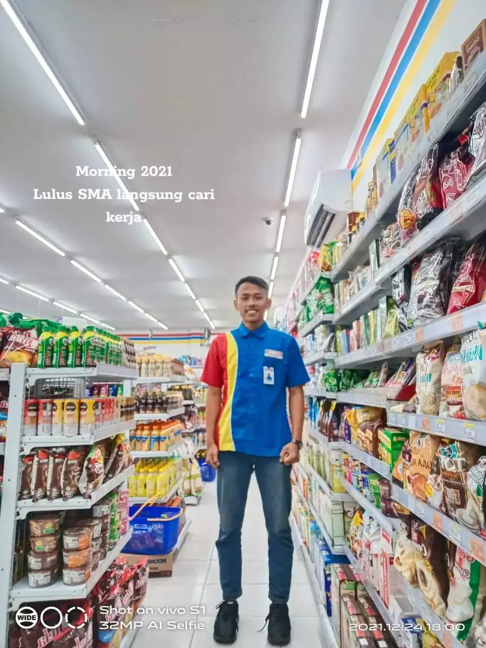 pria lulusan SMA rela jadi kuli demi masuk TNI © TikTok pria lulusan SMA rela jadi kuli demi masuk TNI © TikTok