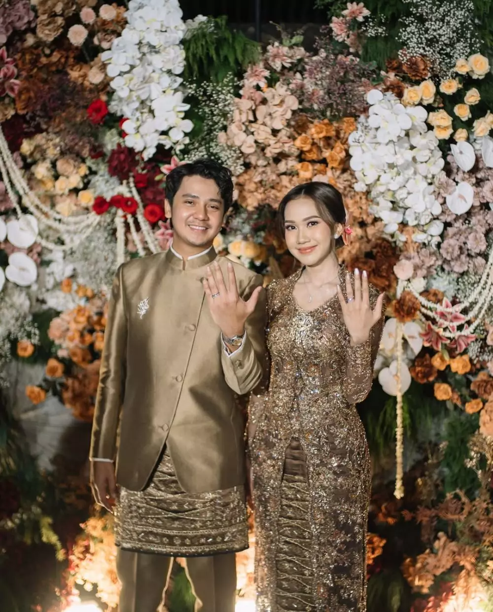 Arbani Yasiz dan Raissa Ramadhani lamaran © 2025 Instagram