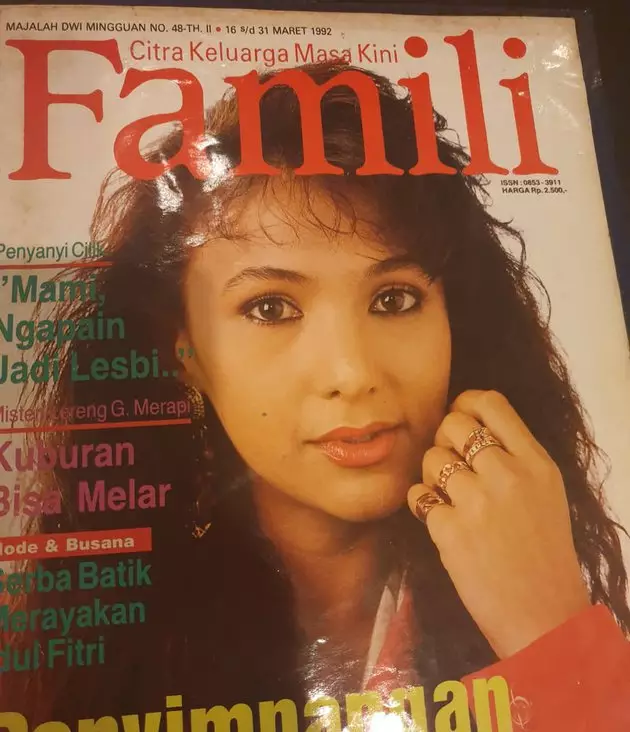 Potret lawas gadis warkop di cover majalah © berbagai sumber Potret lawas gadis warkop di cover majalah © berbagai sumber