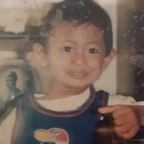 Gaya rambut jambulnya curi perhatian, intip 9 potret jadul Gilang Juragan 99 sebelum jadi crazy rich