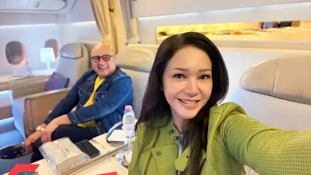Maia Estianty bantah lewat foto ini © berbagai sumber Maia Estianty bantah lewat foto ini © berbagai sumber