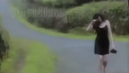 Mulan Jameela model video klip tersanjung © YouTube