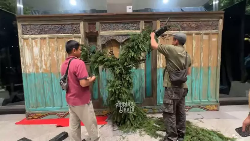 penampakan dekorasi ngunduh mantu Al © YouTube