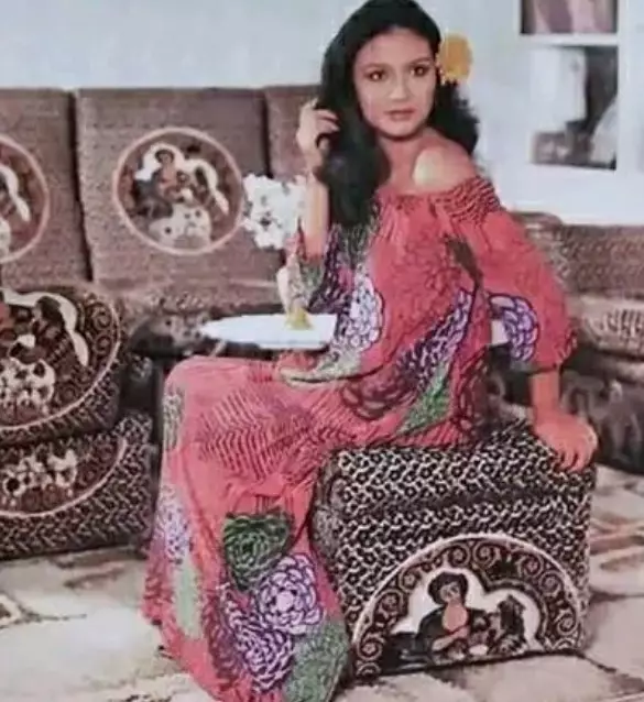 potret lawas kakak eks istri rocker legend © berbagai sumber