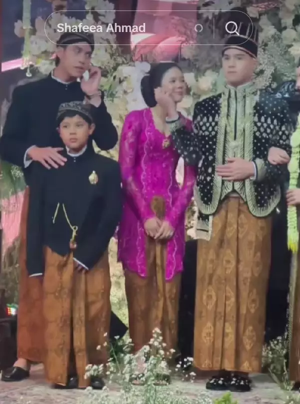 Al Ghazali cium kening Shafeea © TikTok Al Ghazali cium kening Shafeea © TikTok