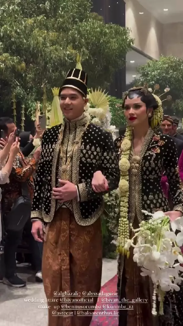 Al Ghazali mau honeymoon ke Afrika © Instagram Al Ghazali mau honeymoon ke Afrika © Instagram