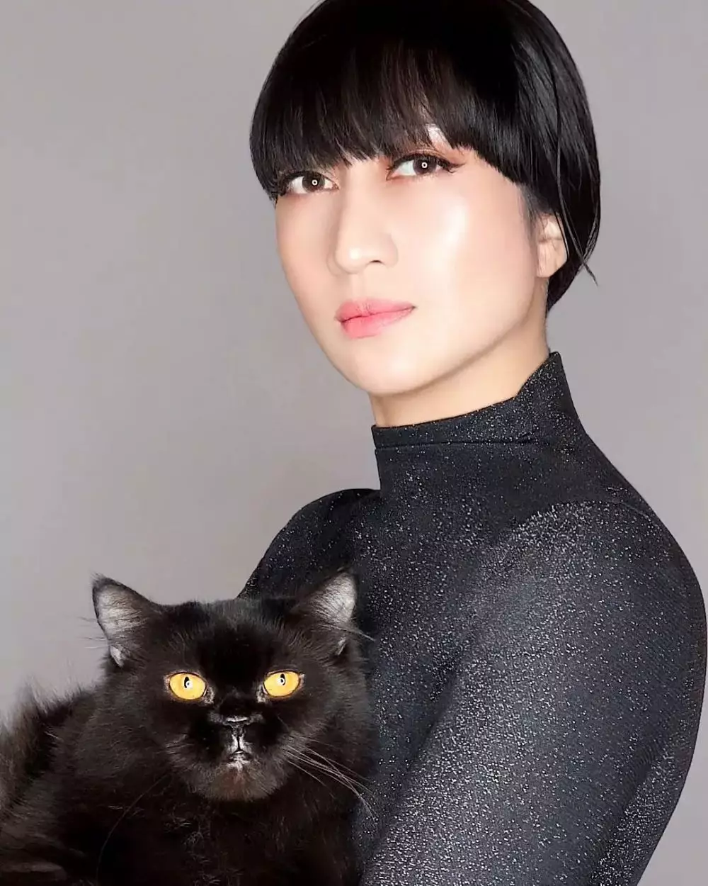potret terbaru pemeran keponakan pak baroto di serial jinny oh jinny © berbagai sumber  potret terbaru pemeran keponakan pak baroto di serial jinny oh jinny © berbagai sumber