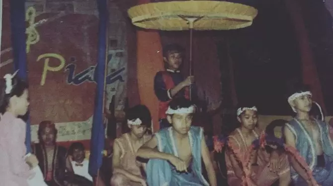 Sule jadi penabuh gendang ©Instagram/@ferdinan_sule Sule jadi penabuh gendang ©Instagram/@ferdinan_sule