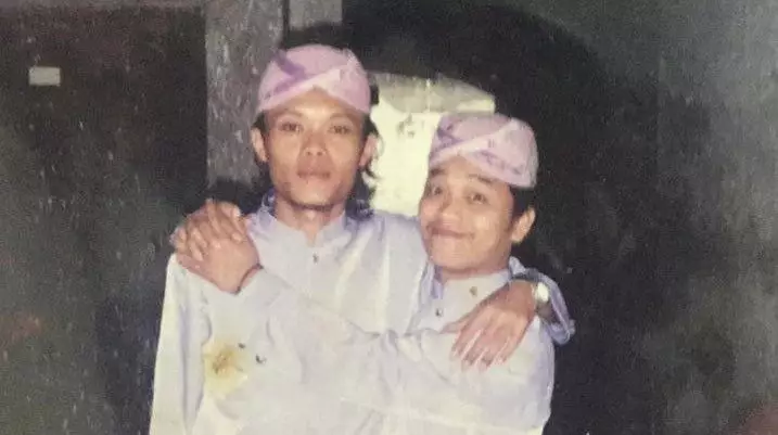 Sule jadi penabuh gendang ©Instagram/@ferdinan_sule Sule jadi penabuh gendang ©Instagram/@ferdinan_sule