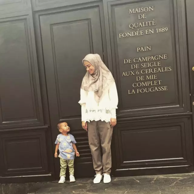 Ratna mantan pacar Bang Ojak © Instagram Ratna mantan pacar Bang Ojak © Instagram