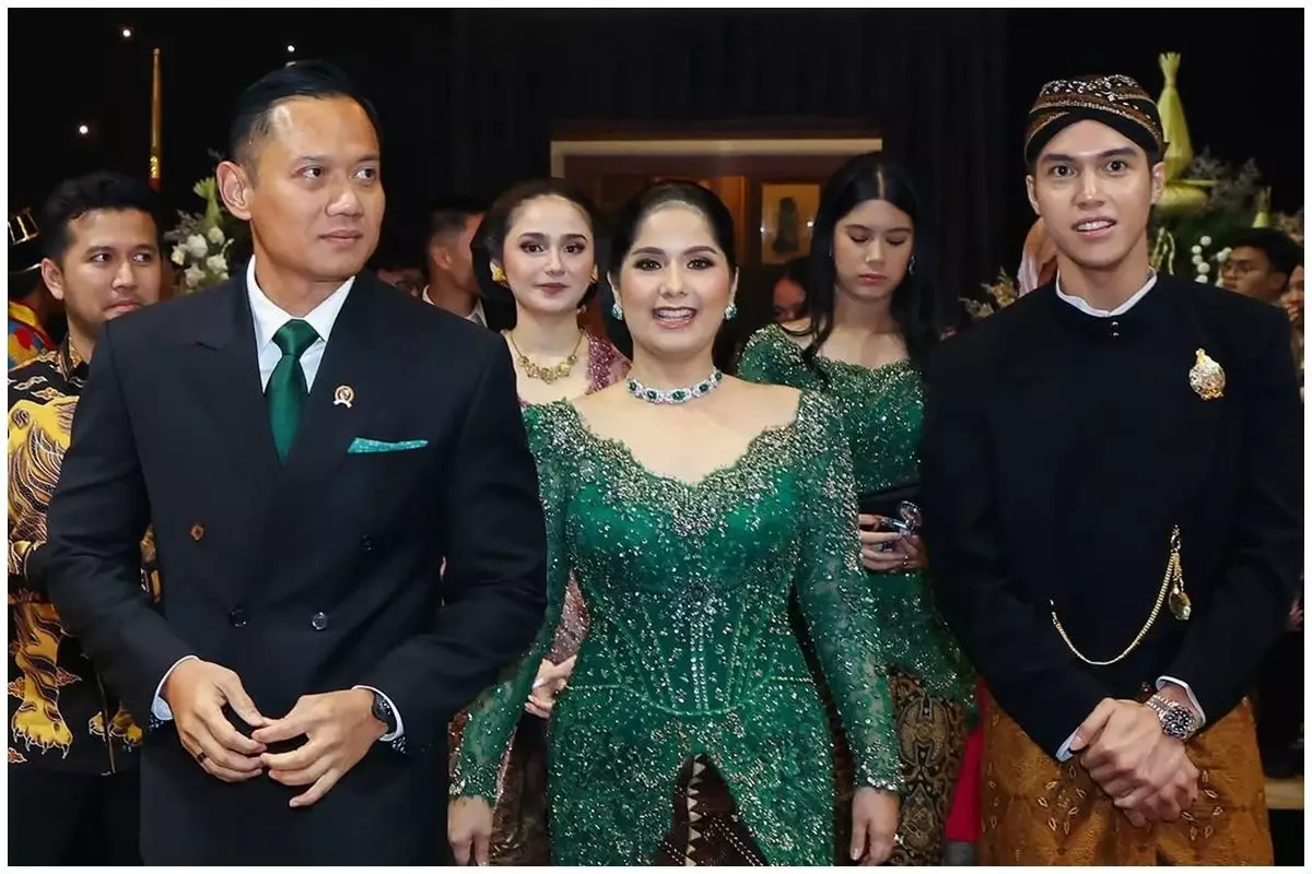 Pesona Annisa Pohan di nikahan Al Ghazali, anggun berkebaya hijau dengan kalung berlian Rp688 juta