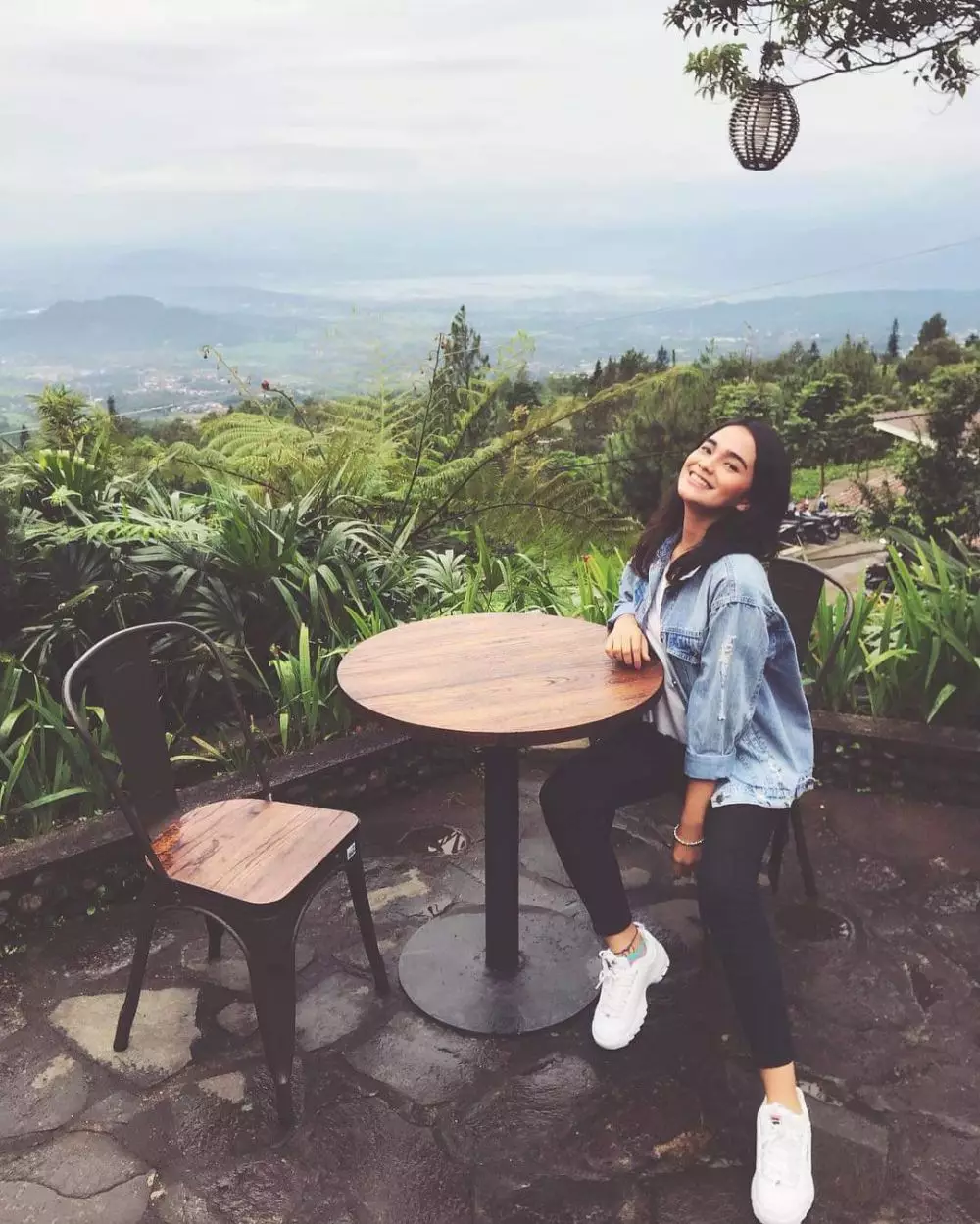 Pemeran Munaroh di TOP kini bikin pangling © berbagai sumber