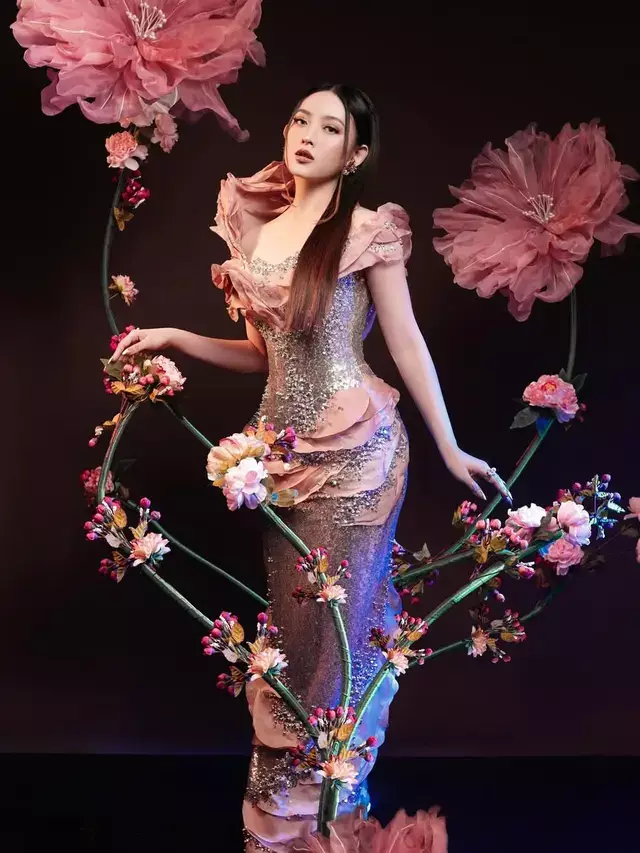 Imutnya bikin gemas, intip potret lawas 9 pesinetron saat kecil pakai baju adat berbagai sumber