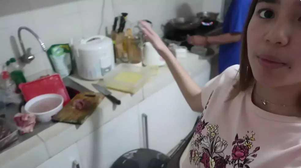 potret dapur kotor beby tsabina © YouTube