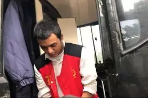 Vadel Badjideh berambut cepak jelang sidang dakwaan, penampilannya bikin pangling