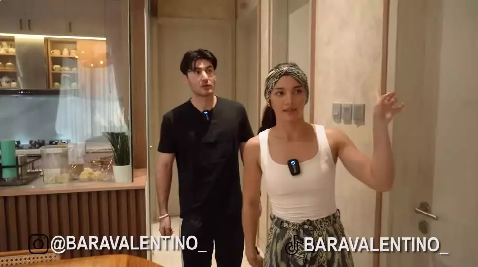 tempat masak angela gilsha © YouTube