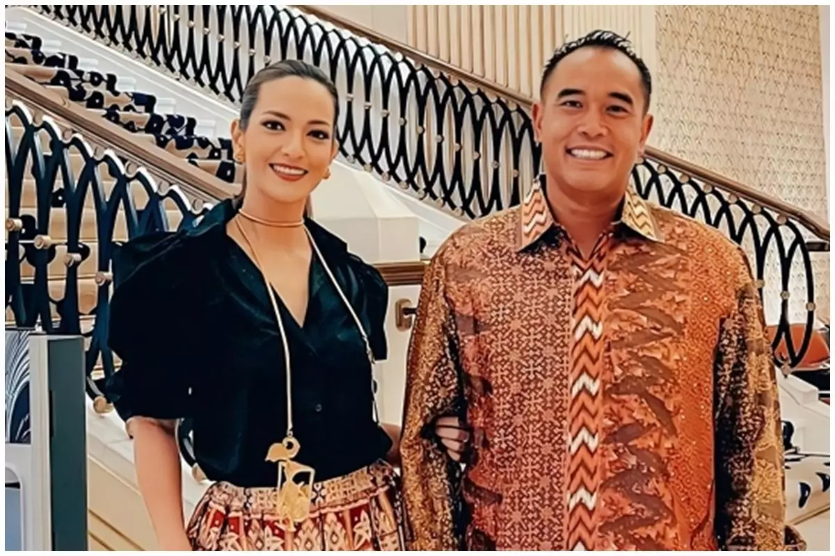 Tak kalah mewah dari tempat masak rumahnya, 6 cara Nia Ramadhani dan Ardi Bakrie menata dapur kantor