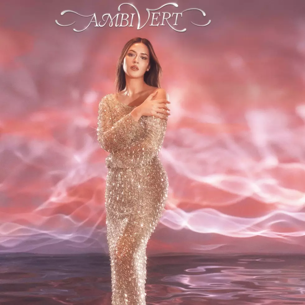 Ini ungkapan jujur dari hati Raisa dalam album terbarunya AmbiVert, lepas apa adanya