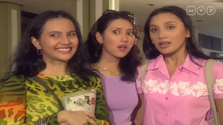 potret poppy yang jatuh hati dengan didi riyadi © berbagai sumber potret poppy yang jatuh hati dengan didi riyadi © berbagai sumber