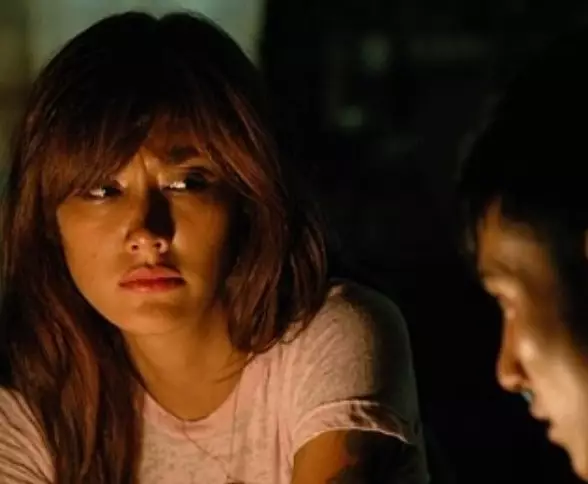 Model iklan parfum jadul ini kini tampil nyentrik © berbagai sumber