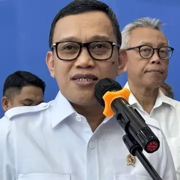 Menteri Abdul Kadir Karding sarankan warga cari kerja di luar negeri untuk tekan pengangguran
