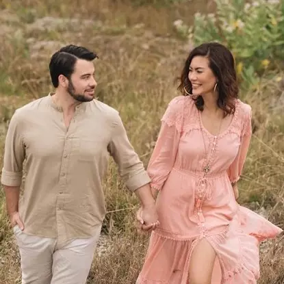 Momen emosional Aline Adita umumkan hamil anak pertama di usia 44, penantian 7 tahun berakhir bahagia