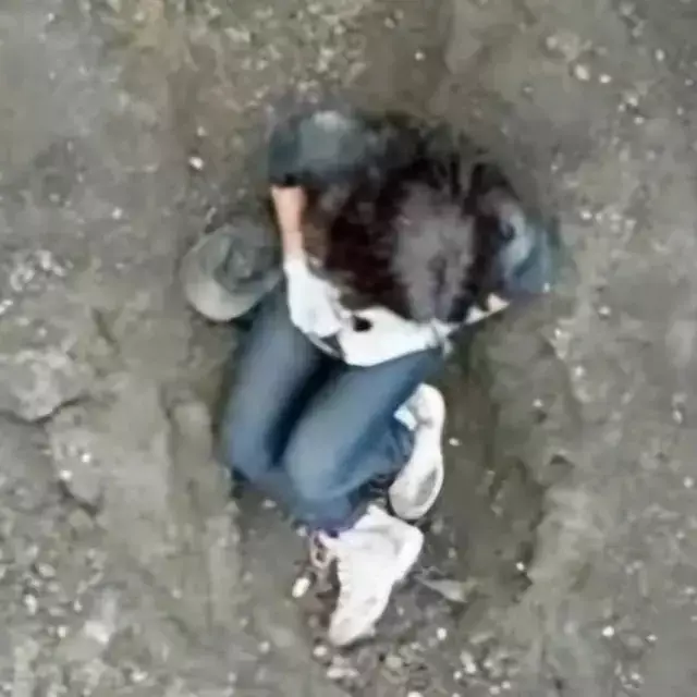 Pengakuan pemandu wisata turis Brasil yang jatuh di Gunung Rinjani, bantah tinggalkan Juliana Marins © 2025 brilio.net