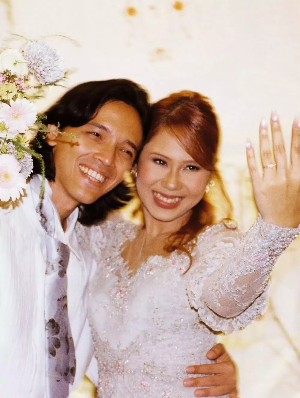 Nadin Amizah dan Faishal Tanjung lamaran © 2025 Instagram Nadin Amizah dan Faishal Tanjung lamaran © 2025 Instagram