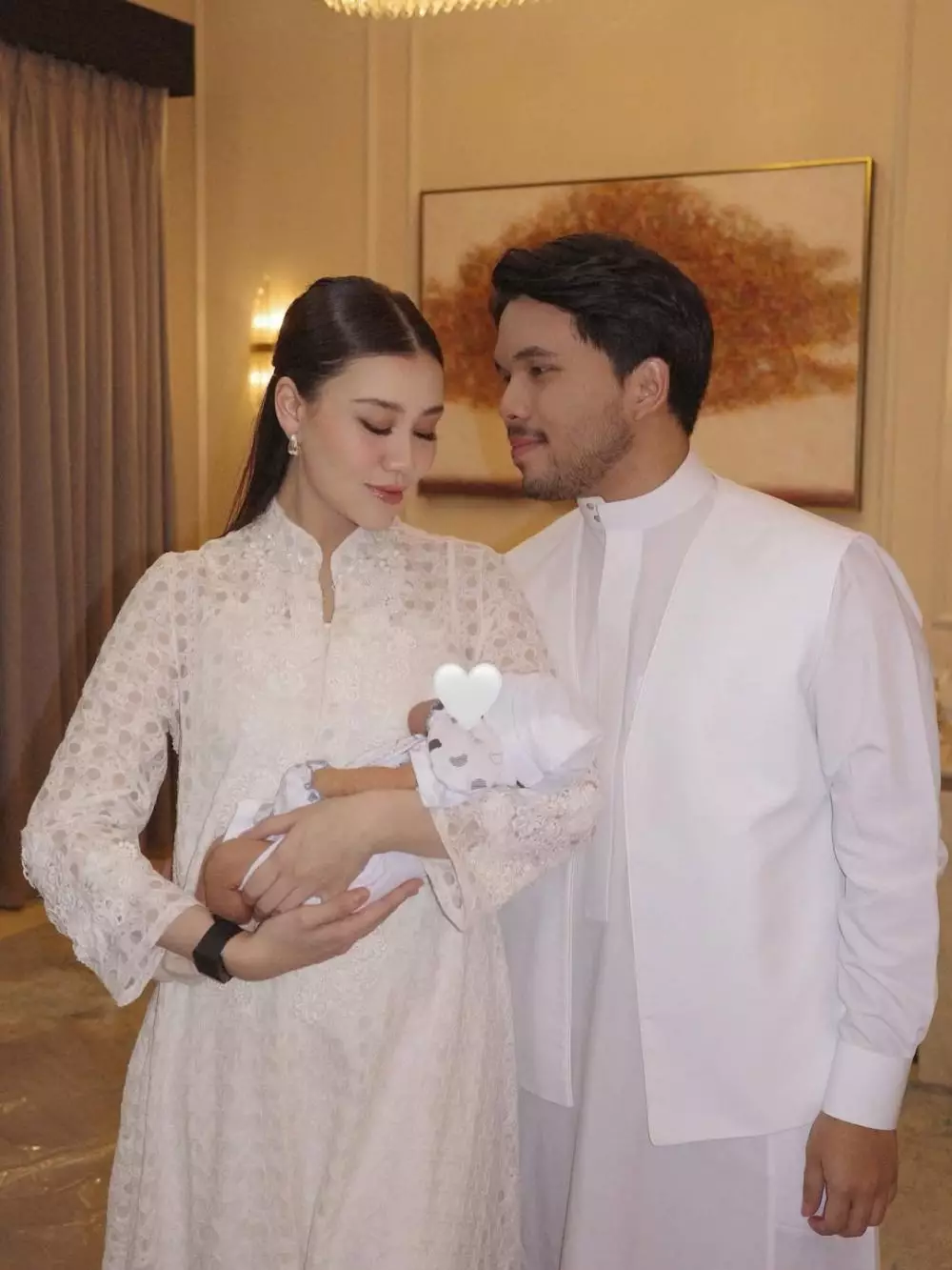 Akikah Arash anak Aaliyah Massaid dan Thariq Halilintar © 2025 Instagram Akikah Arash anak Aaliyah Massaid dan Thariq Halilintar © 2025 Instagram