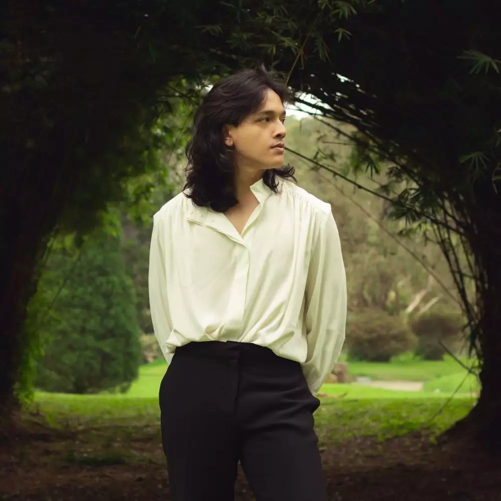 sosok faishal calon suami nadin amizah © 2025 Instagram